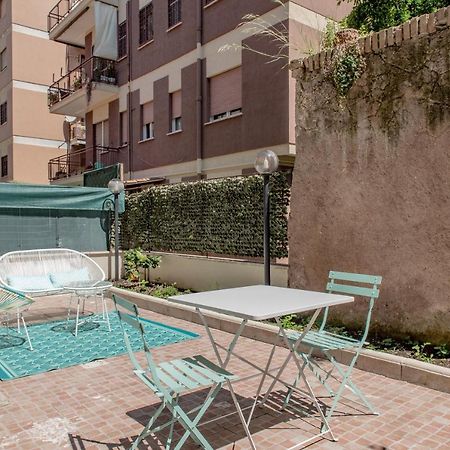 Ostia Holiday Sestante Extérieur photo